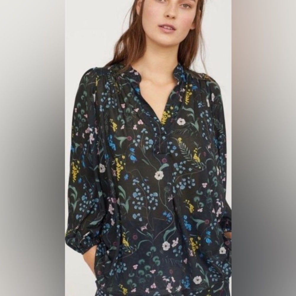 Anna Glover x H&M Peasant Blouse Oversized Flowy Floral Black Women’s Small
